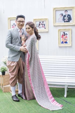 ชุดไทยเจ้าสาว ชุดไทยจักรพรรดิ์ เช่าที่แบมบี้ เวดดิ้ง ห้วยขวาง
